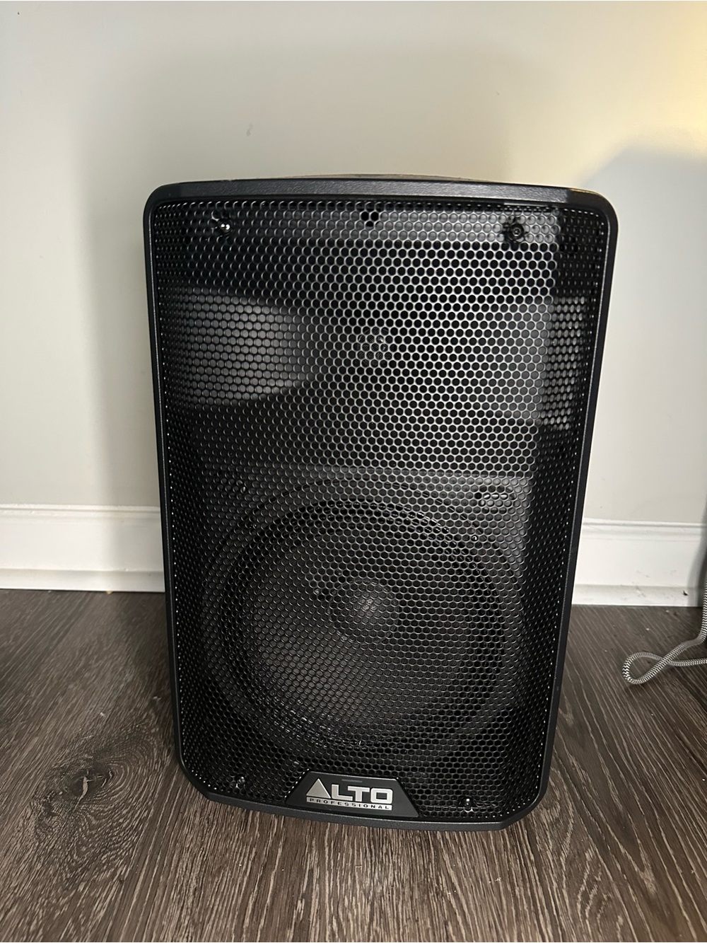 Black Portable PA Speaker - Powerful Portable Audio